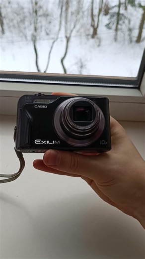 🚀Speed demon - Casio Exilim EX-H15 digital camera #Y2K #Nostalgia #2000s #Digicam #Shorts