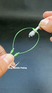 40K views · 151 reactions | Fishing Hack: Build a Rig That Stays Straight and Tangle-Free #fishing #tutorial #DIYFishingRig #FishingHacks #FishingDIY #DIYFishingGear #FishingTips #AnglerDIY #DIYFishingTools #FishingSetup #FishermanLife #FishingCraft #DIYLures #HomemadeFishing #FishingProjects #DIYAngler #FishingMods #FishingGearHack #CreativeFishing #FishingWorkshop #FishingInnovation #FishingIndonesia | Kang Muhidin Fishing | Facebook