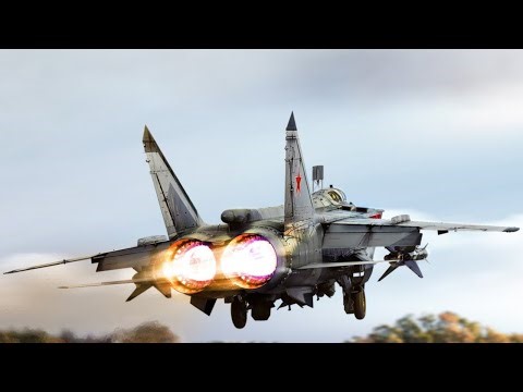 Top 9 Fastest Military Aircraft in Service Today