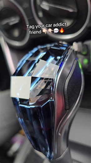 ⚠️Check my Bl0 for more info 💁🏻Yes, i know my car is auto... 💎Be smart and get the right one for your vehicle. Doesn't solve any problem but looks cool AF in the dark, comes with LED lights and the lighter plug, in a fancy package. #gearshiftknob #carguy #tiktokmademebuyit #tiktokshop #auto