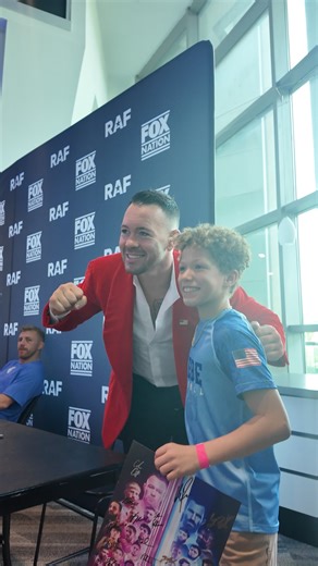 Fans 🤝 legends. Stream RAF 05 live tonight at 8p ET on Fox Nation. https://bit.ly/4pvnlZ0 | Fox Nation