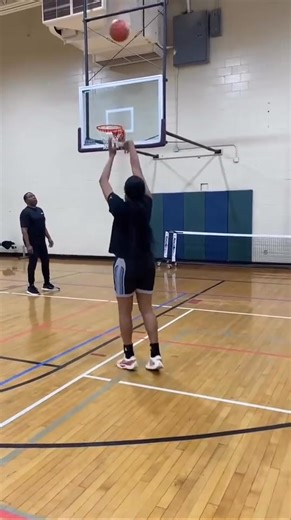 🏆 Level Up Your Game with CoachUp! 🏀🏈⚽⚾ Finding the right coach has never been easier! CoachUp connects you with experienced, trusted coaches who help you train smarter, perform better, and reach your goals. ✅ 🏋️ Easy to Use ✅ 🛡️ Safe & Secure ✅ 💰 Affordable Training 🔍 Find Your Coach Today & Elevate Your Game! ⚡🔥 | CoachUp