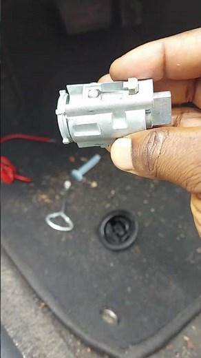 Ignition Switch Replacement: Keyless Cylinder Removal Guide #shorts