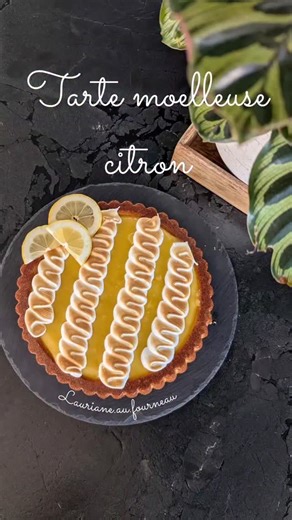 Cette tarte au citron a fait l'unanimité ! Moelleuse, acidulée, et surtout parfaite dans le moule tarte renversée Ohra 🤍 Tu veux la recette ? 👉 Commente CITRON juste en dessous ! #tartecitron #passionpatisserie #gourmandise #ohra #faitmaison | Lauriane Vinot