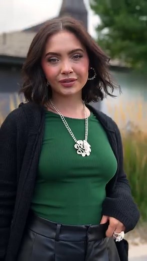 52K views · 481 reactions | Fashion Fix Sneak Peek: Be fearless in your style, challenge the norm, and immerse yourself in 5th Avenue! | Paparazzi Accessories | Facebook