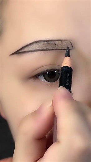 eyeliner makeup tutorial for beginners/Best Makeup Transformations