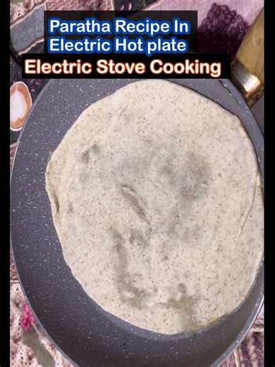 Electric Stove Cooking 🧑‍🍳 Electric Stove par banaya paratha! 🫓 Electric Chulha #shorts #cooking