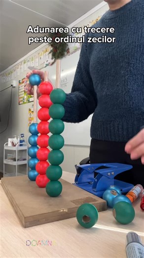 DOAMNA | Folosesc foarte mult rigleta în sala de clasă. Nu pentru că ar fi soluția perfectă, ci pentru că pe mine mă ajută să explic logic și... | Instagram