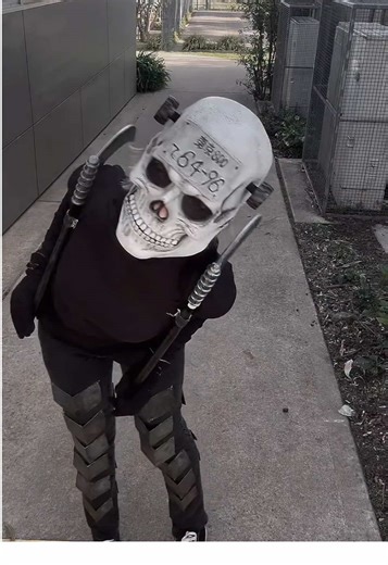 this song rlly reminds me of dorohedoro I LOVE U EBISU #dorohedoro #dorohedoroebisu #dorohedorocosplay #ebisucosplay #cosplaygirl