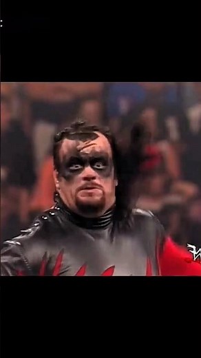 27 years ago ⚰️⚱️ Undertaker dressed as Kane defeats Mankind - 7/1998