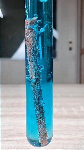 Iron nail and Copper sulphate Displacement Reaction