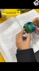 39K views · 280 reactions | Bạn tôi có quả cầu bánh răng xoay thật thú vị #couple #gift #genz #cute #funny #review #toys | Chuyện Chị Em | Facebook