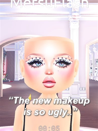 the new makeup is rlly gorg when used correctly!! go to the DTI Lab and make some magic ✨️💛💛 #dresstoimpress #dtiupdate #dtiroblox #dti #dresstoimpressroblox @Dress To Impress