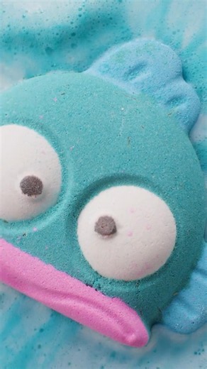 Hangyodon 汽泡彈 Bath Bomb｜LUSH × Sanrio Characters