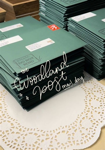 December’s editon has finally started its little journey across the world. 🥹💕I cannot believe that 190 of you lovely people will be recieving this little bundle of joy! Thank you al so so much!! (ps sign ups for The Woodland Post are open again! I am getting so excited for January!) #whimsicalart #cozyart #snailmail #thewoodlandpost