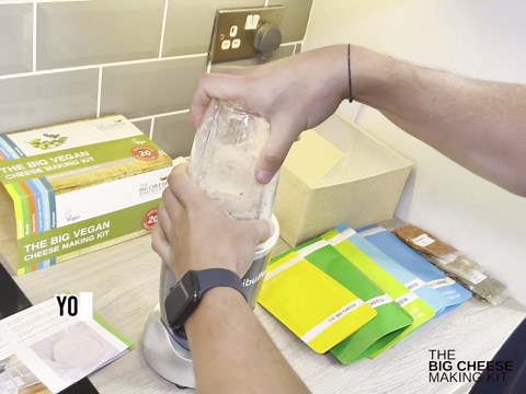 The Big Vegan Cheese Making Kit - Make Your Own Cheese Kit - Easy Cheese Making Kits Perfect as Foodie Gifts, 6 Different Dairy Free Cheese Creations, 20 Batches for Men and Women (Vegan)