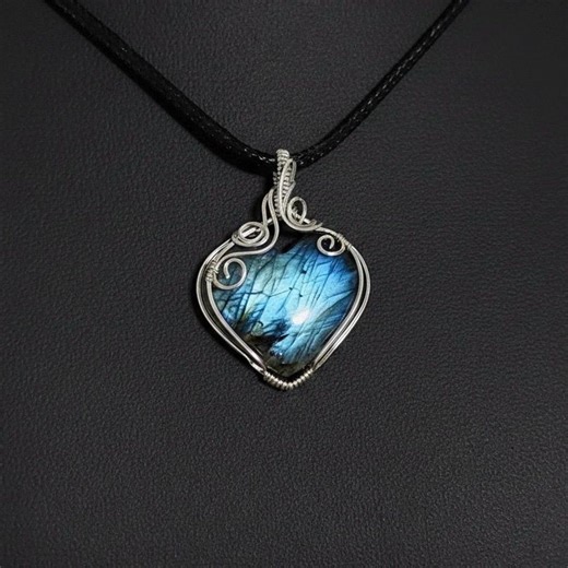 Handmade Sterling Silver Wire Wrapped Heart Blue Labradorite Pendant - Etsy