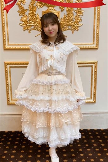 ダイアログの13thシングル「アリバイなカーテシー」