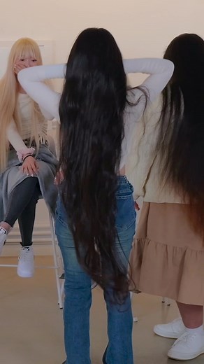 가장 긴 머리 대회 우승자 송설아의 긴 머리