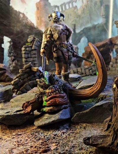 Derek on Instagram: "Gold Hildr from XesRay Studio is utterly fantastic!! The quality of this product is nothing short of amazing in my opinion! Will have to shoot more of her. The Orc/Troll head is from another figure from Hero Toys. It was an accessory to that figure, thought it went well with Hildr! Added some green slime for extra affect! #goldhildr, #barbarian, #explorepage, #xesraystudio, #fantasyphotography, #fantasy, #norse, #articulatedcomicbookart, #toypic_community, #toyplanet, #toyar