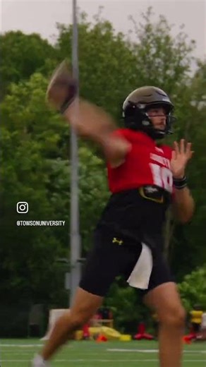 The Towson Tigers of the FCS CAA play host to the Youngstown State Penguins FCS MVFC first home game