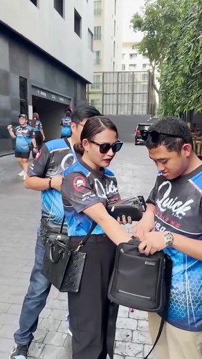 Bag Raid with Sergey Bin: Unboxing Luxury Bags & Cosmetic Haul