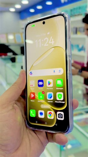 Nokia 5150 y otros móviles en Mobile Hut Peshawar