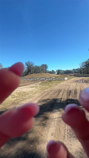 New phone case = new camera tap sounds 🤪 I feel like it’s almost too sharp of a sound, I lowered the volume on most of these clips 😂 enjoy some sunny tingles and the sound of my windbreaker 😂🤍 #notalkingasmr #lofiasmr #asmrtapping #cameratapping #asmr_tingles