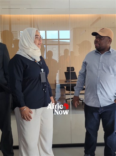 RC Albert Chalamila akisalimia Ofisi Mpya za Bandari Kavu Kilimanjaro ICD