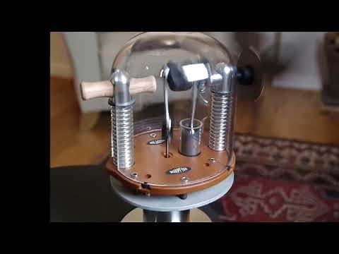 Warpfive Stirling Engine Stove Fan with wooden top plate