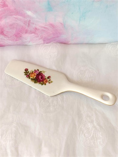 Mid-century Porcelain Cake Slice, Pie Server, James Kent Rose Pattern - Etsy