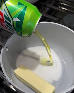 Mountain Dew Cake 🥤🧁