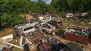 Watch Hoarders Season 12 Episode 9 - Traffic Jam