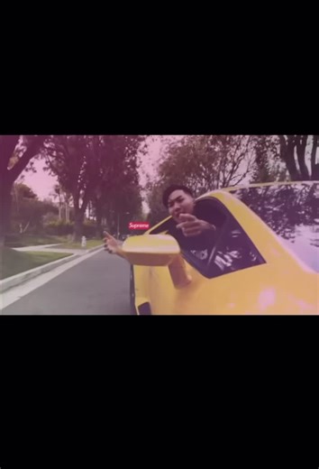 Exploring the 2017 Hype Beast Era