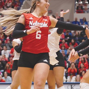 3.5M views · 10K reactions | THIS moment from spring game on repeat 勞 #GBR | Nebraska Volleyball | Facebook