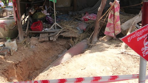 Foreign minister Prak Sokhonn led diplomats from multiple nations on an inspection tour of Thma Don village in Oddar Meanchey province on August 1. Many of the villagers homes suffered heavy damage from Thai bombing. The diplomats also visited one of the sites where Thai forces used MK-84 bombs. Hong Raksmey | The Phnom Penh Post