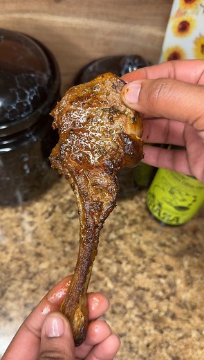369K views · 6.6K reactions | Garlic & Herb Lamb Chops Marinade: 6 Garlic Cloves Rosemary Thyme 1 Tablespoon of Water Olive Oil 6 lamb chops 1 Tablespoon of Kosher Salt (Or To Taste) 3 Teaspoons of White Pepper 1 Tablespoon of Smoked Paprika Sear your lamb chops on each side for about 3 minutes. Base with garlic butter, I like to broil mine for like 3 minutes! | Daron The Chef | Facebook