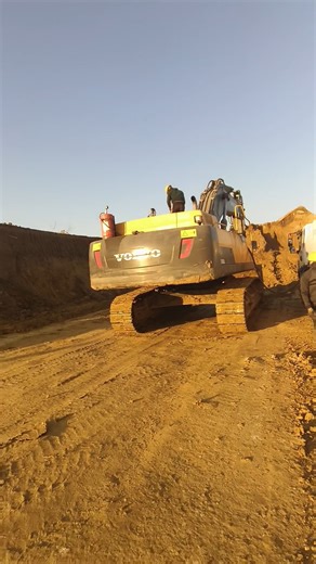 Volvo dumper excavator machine #trending short video trending