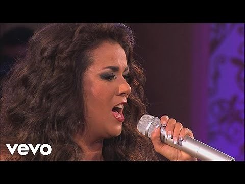 Edith Márquez - Llamarada (En Vivo)