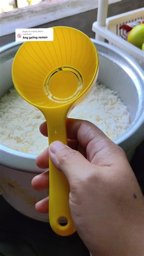 Non-Stick Rice Scooper: Perfect Measurement for Cooking