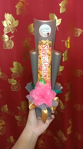 bouquet 1 coklat #silverqueen #foryou #bouquet #bouquettutorial #buketcoklat #buketcoklatvalentine #diy