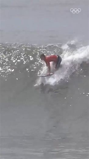 Australia's Dane Henry takes gold with an INSANE wave at the 2025 ISA World Surfing Games El Salvador! 🇦🇺 Join us on our LIVE stream: https://oly.ch/3ImG8X1 #Surfing #ISAWorldSurfingGames | Olympics