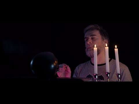 Upir. (Cortometraje de Darío Paso-Jardiel). Upir (Short film by Darío Paso-Jardiel)
