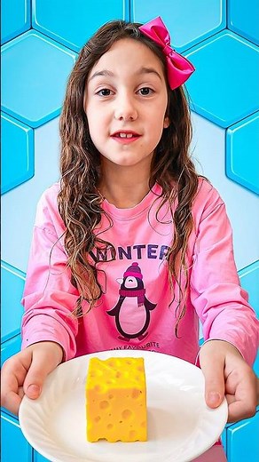 A Mouse Ran By and She Stayed Calm | Brave Kids Story