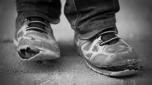 Experts ‘cautiously optimistic’ about New Mexico's child poverty rate decreasing