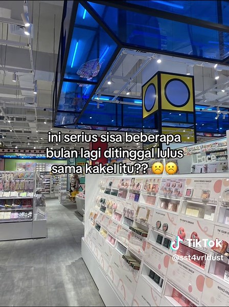 Exploring a Modern Beauty Retail Store