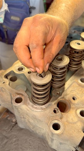Smooth Valve Spring Lock Installation #valve #shorts #fyp #viralshort