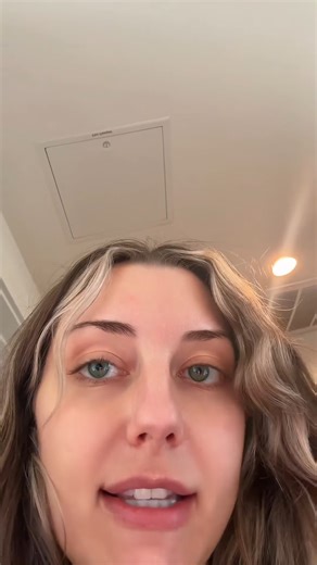 THE INSIDE OF YOUR HEAD SOUNDS LIKE A HOT FAJITA PLATE AT APPLEBEE’S 🌶️😂 Not gonna lie, the mental vibes right now are sizzling — like a hot fajita plate at Applebee’s! Pure chaotic energy 🔥🎶 #funnyclips #relatable #fyp #viralvideo #chaosvibes #applebees #hotfajita #humor #comedyclip #mindvibes | Rebmasel