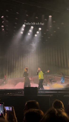 Endlich mal mit beiden live gehört @BAUSA @Zartmann #dafürbinichfrei #bausa#zartmann#stuttgart #konzert