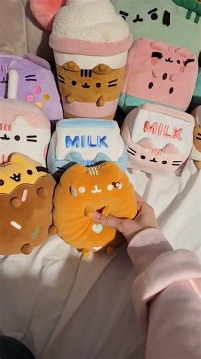 all of my pusheens ❤ (im not bragging!) #cute #pusheen #collection